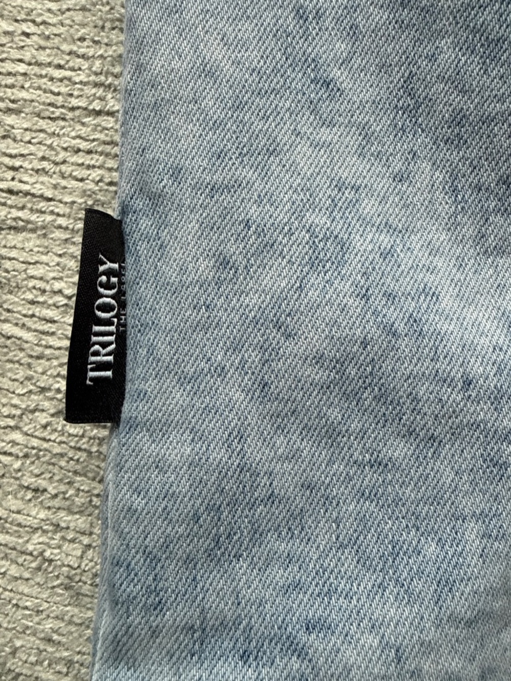 Trilogy Jean jacket - Picture 5 of 6